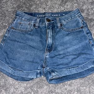 😍AMERICAN EAGLE SHORTS😍